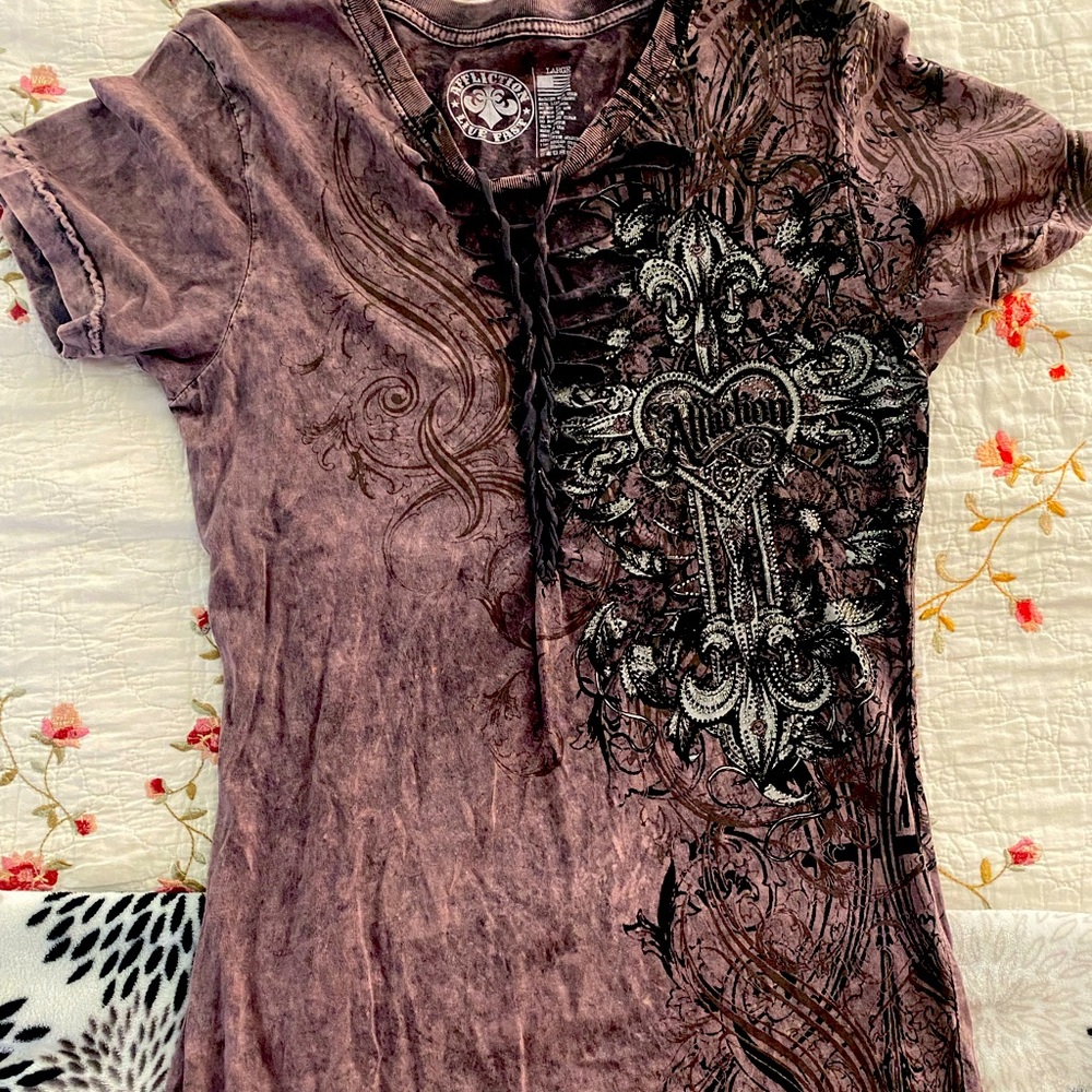 Women’s Affliction T-Shirt Size L